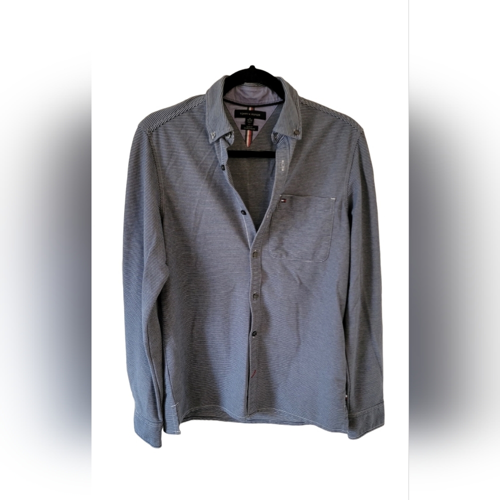 Tommy Hilfiger man's long-sleeve shirt, size XS (good for S too)